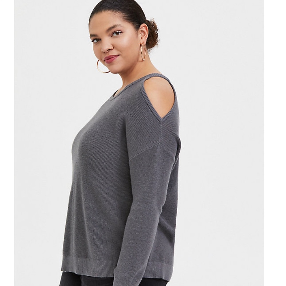 NWOT Torrid Grey Cold Shoulder Sweater